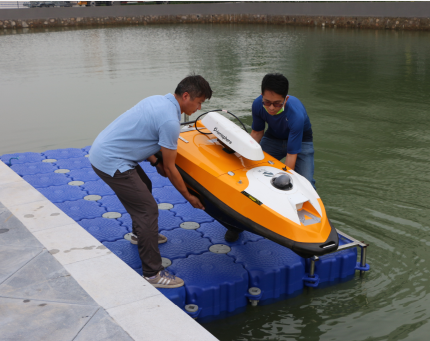 SL40 small unmanned survey vehicle deployed manually