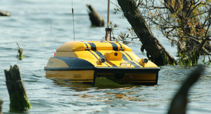 esm30 unmanned surface vehicle water sampling monitoring